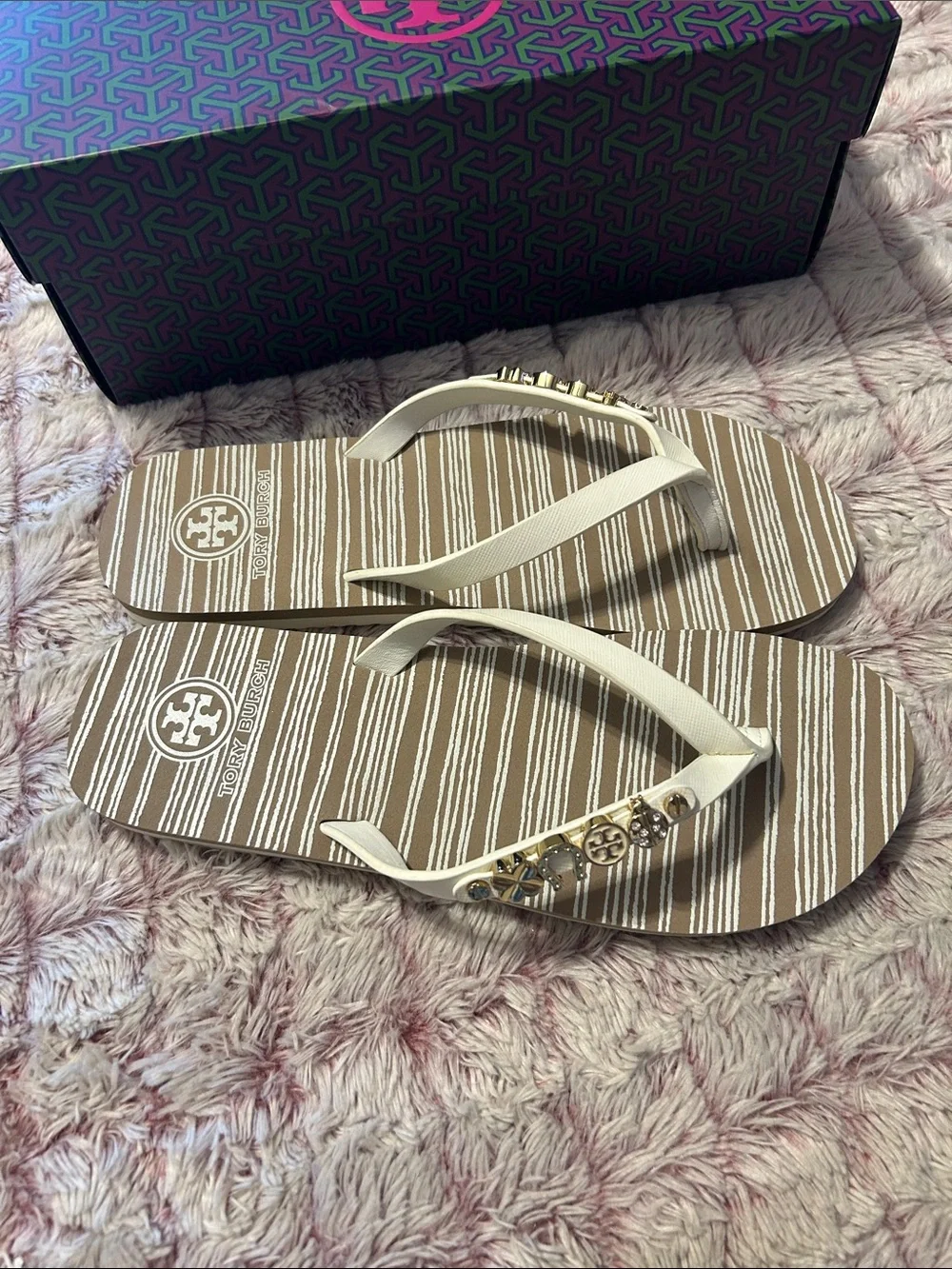 Tory Burch White Strap Striped Footbed Flip Flops with Gold Logo Charms size 9